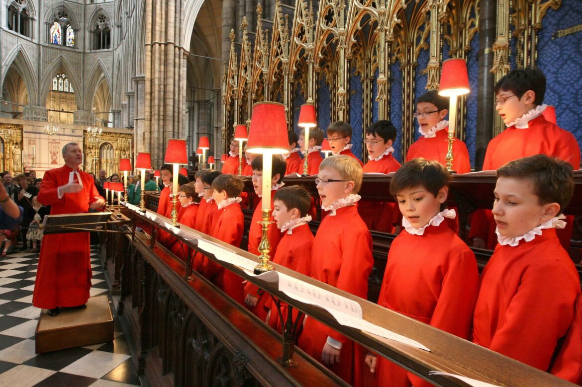 File Photo Dated 15/04/11 Of Organist And Master Of The Choristers James O'donnell Conducting The Choir Of Westminster Abbey. The Dramatic, Stirring Zadok The Priest Has Been Sung At Coronations In England For More Than 1,000 Years. Issue Date: Monday Apr